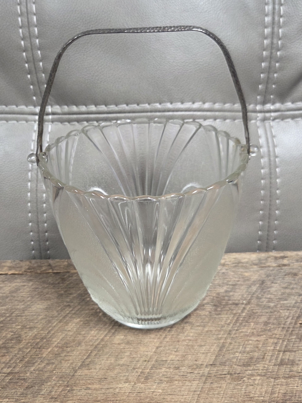 Vtg Brockway Glass Nouveau Frosted Ice Bucket w/ Hammered Metal Handle Bin 1J